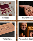 Die Produktumgebung wurde mittels KI erstellt. Das abgebildete Holzprodukt ist jedoch echt und wird real für dich gefertigt. Arthur ist eine KI-generierte Figur, die durch das personalisierte Video führt.